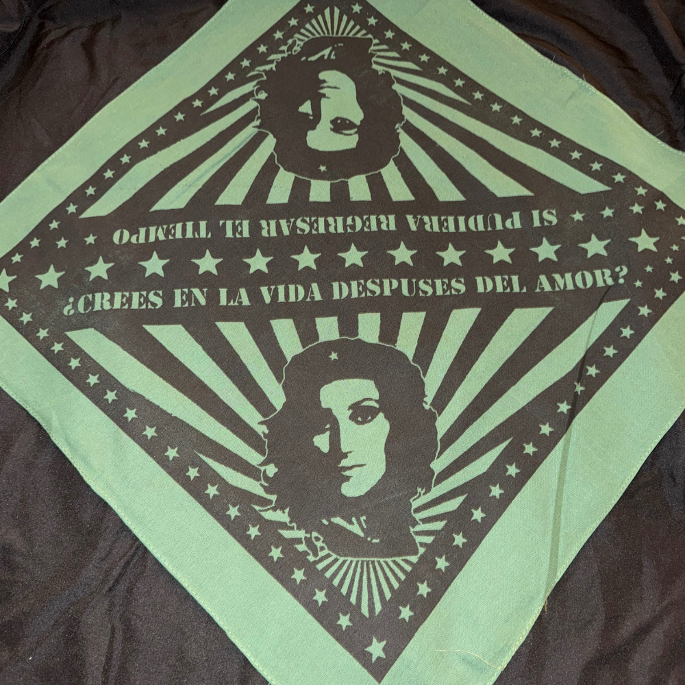 Che Cher Bandana