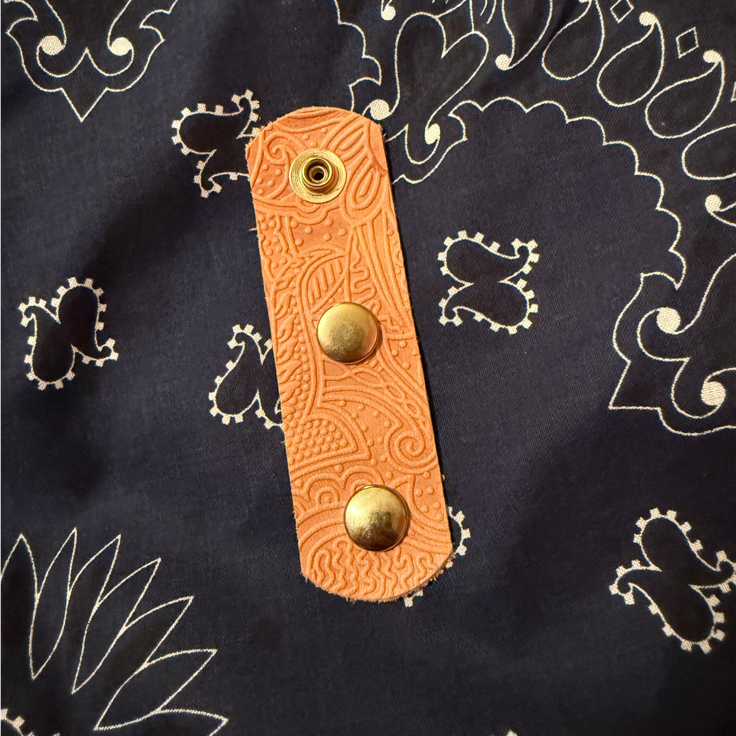 Leather Bandana Slide - Brass (Gold) Rivet & Snap