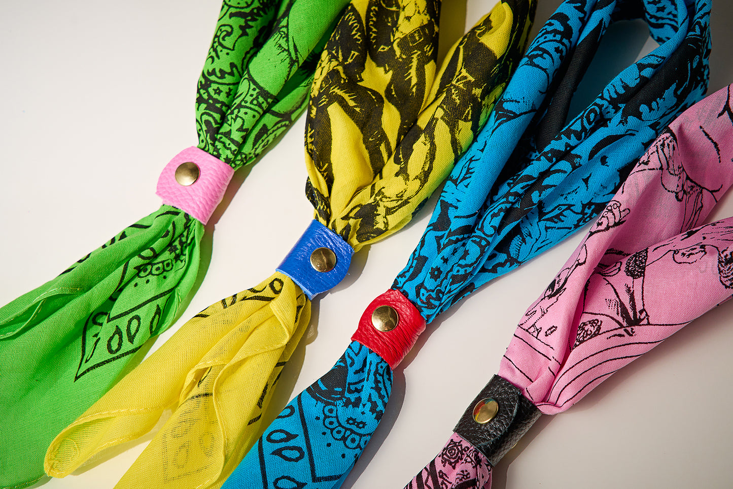 Leather Bandana Slide - Brass (Gold) Rivet & Snap
